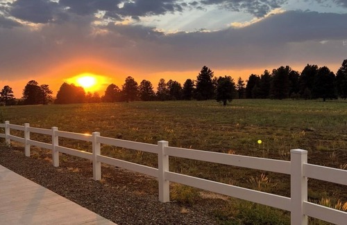 Flagstaff House | Sit outside and enjoy the humming birds play as you look directly at Mt Humphrey