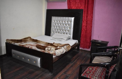 G-7 Sector Hotel | Sitara Hotel