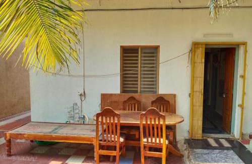 Kamalapur House | Sithaphal tree villa