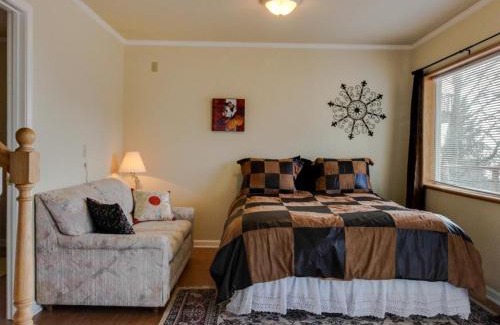 Oceanside Apartment | Sitka Sky