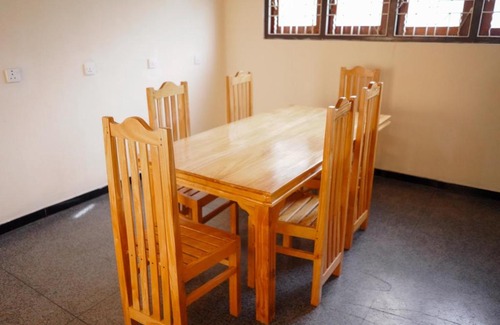 Jaffna House | Sivastan Guest House and Function Hall