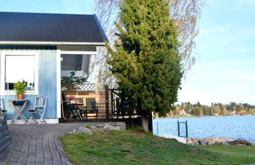 Osteraker House | Sjöstuga/gästhus i skärgården.