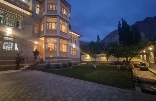 Skardu Hotel | Skardu Baithak