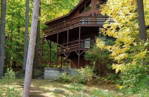 Bridgton House | SKI AND WALK HOME FROM PLEASANT MOUNTAIN EAST CHAIR!