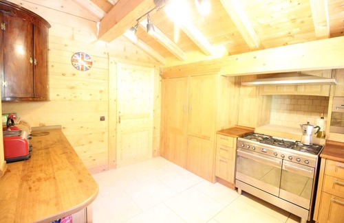 Hauteluce Ski Chalet | Ski Chalet Les Contamines