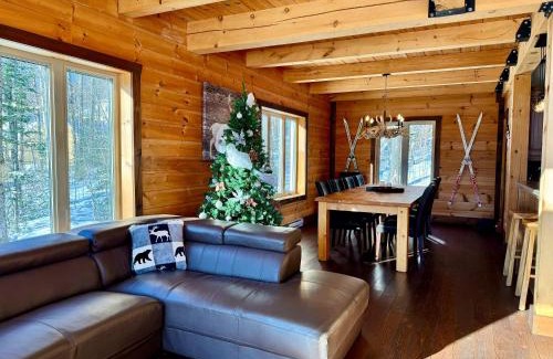Saint-Philemon Ski Chalet | Ski Chalet - Mountain and Spa - Chalet Heritage