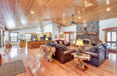 Pinetop House | Ski, Hike and Golf Pinetop Cabin with Fire Pit!