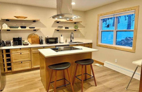 Stockbridge House | Ski home Mountain Views near Killington/Woodstock