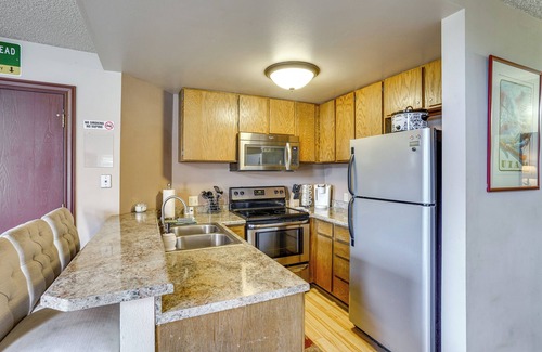 Brian Head Apartment | Ski-in/ski-out Brian Head Condo w/Hot Tub!