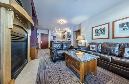 Winter Park Condo | Ski in/Ski out condo w/great views. Overlooking the slopes. Access to hot tub