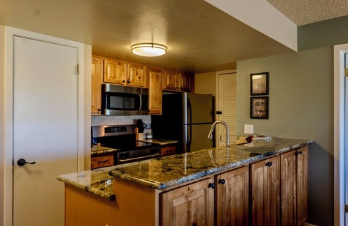 Granby Condo | Ski-in Ski-out Granby Ranch with Hot Tub