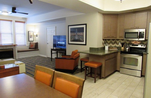 Deer Valley Resort | Ski Paradise at Marriott Summit Watch - 2 Bedroom Villa - Sleeps 8