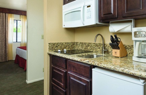 Lake Havasu City Resort | Ski, raft, wakeboard, swim, jetski!