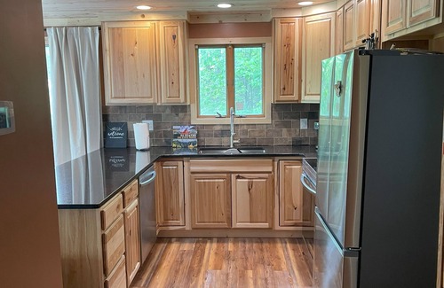 Ghent House | Ski Right Inn - Family Space-Slopeside-Winterplace