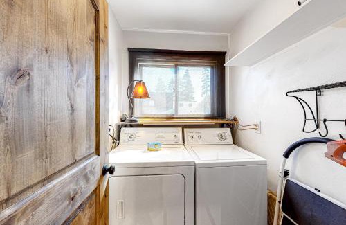 Mammoth Lakes Apartment | Ski Run Villas 8