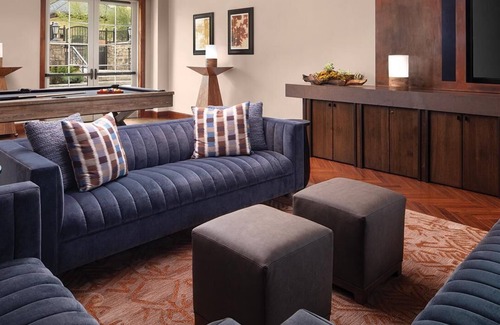 Vail Villa | Ski Vail! Thanksgiving Week 2-bedroom villa sleep 6 in superb Vail Chalet