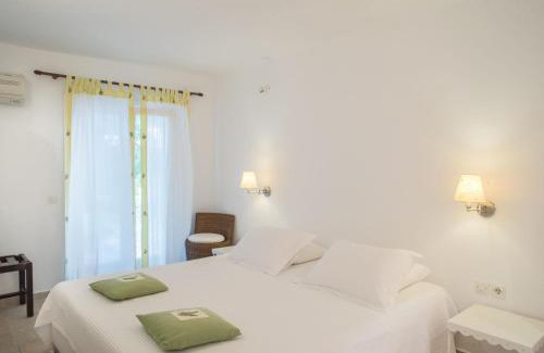 Kanapitsa Apartment | Skiathos Luxury Villa 2 Bedroom Villa Dyo Vromolimnos