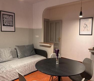 Centrul Vechi Apartment | Skido