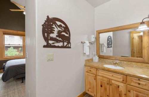Mountain Village House | Skiin and out Beautiful Mtn Lodge - Affordable too