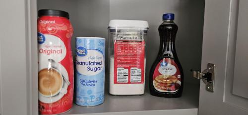 Holladay House | Skiing, Stocked Kitchen, 80in TV, Backyard, WD