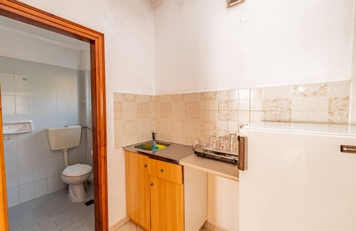 Nea Skioni Apartment | Skioni Studio: Triple Room with Sea View