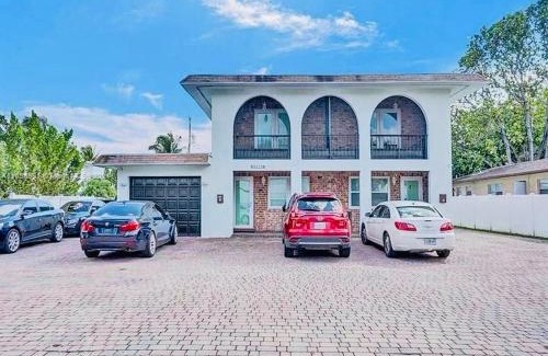 Fort Lauderdale Apartment | Sky Accommodation minutes from the airport FLL