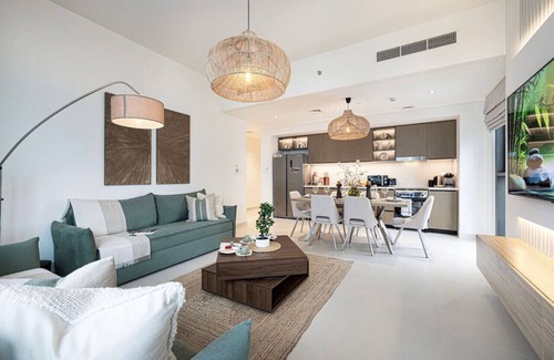 Downtown Dubai Apartment | Sky High | Burj Crown | Opera View Opposite Dubai Mall