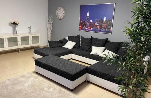 Dueren Apartment | Sky Night Loft