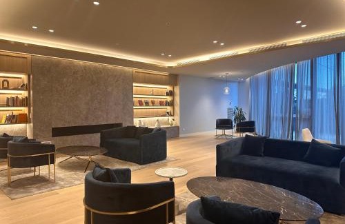 Box Hill Apartment | Sky One Serenity