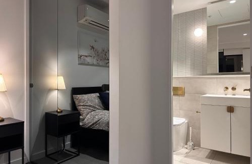 Box Hill Apartment | Sky One Serenity
