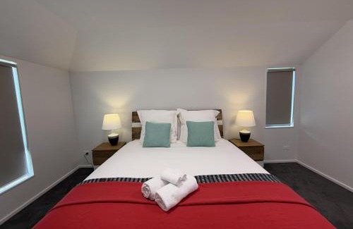 Mount Eden Villa | Sky Stars Serene Haven Villa at Mt Eden