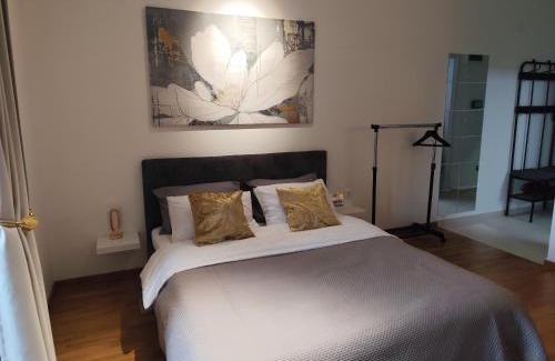 Petrovec Apartment | Sky view N&N