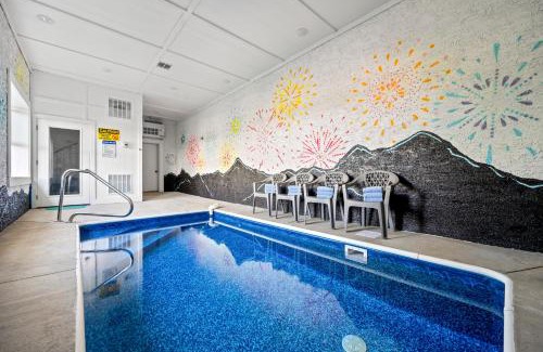 Pigeon Forge House | Skyburst - Relax & Play! Pool, Hot Tub, Games & Theater Room