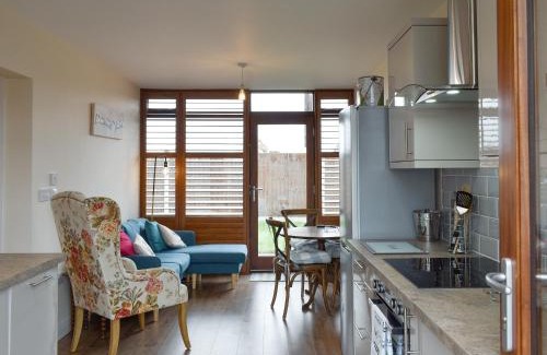 Stafford House | Skylark - Uk30746