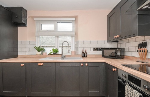 Looe Cottage | Skylarks