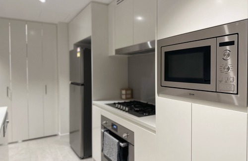 Brisbane Central Business District Apartment | Skyline Serenity Retreat 2 KingbedsApt FreeParking