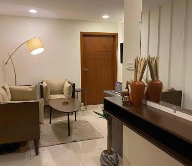 Islamabad Apartment | Skyluxe 2 Chic 1Bedroom w Rooftop Club N Pool Access