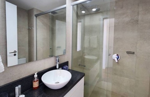 Asuncion Apartment | SkyTower 2305 · ¡Zona Shoppings! ¡Piso 23! Servicios 5* Max WiFi