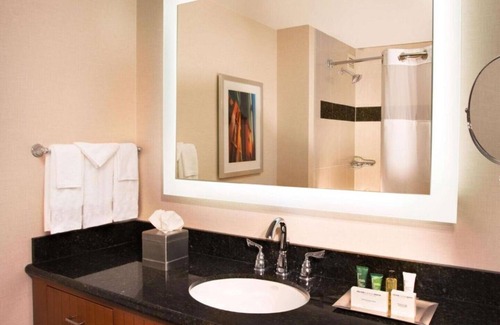 Elliot Park House | Skyway links to the convention center and downtown