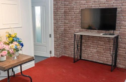 Huay Kaew Apartment | Skyzie nimman with airport pick up