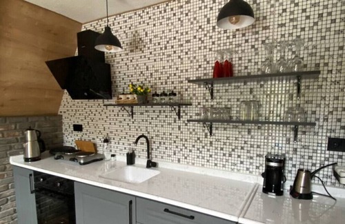 Sapanca House | Sleek Bungalow with Heated Pool near Sapanca Lake