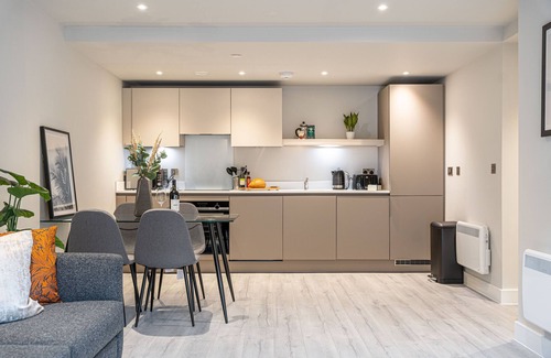 The Westside Apartment | Sleek City Retreat - 2Bed2Bath at St Martins Place