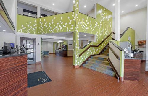Temple Terrace Hotel | Sleep Inn near Busch Gardens - USF