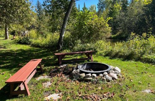 Honor House | Sleeping Bear Riverside Cabins