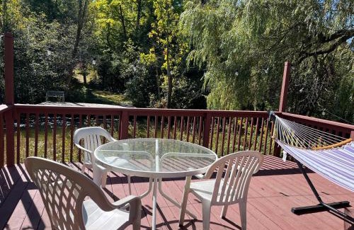 Honor House | Sleeping Bear Riverside Cabins