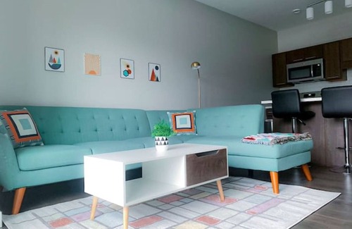 Downtown Des Moines Apartment | Sleepover: Contemporary 1BD/1BA - Downtown Des Moinesn