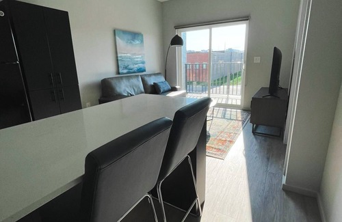 NoDo District Apartment | Sleepover: Outstanding 1BD/1BA + Gym - Downtown Omaha