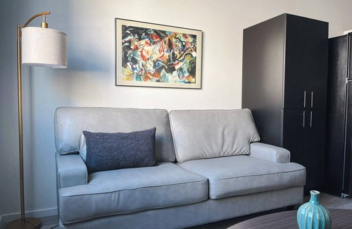Downtown Omaha Apartment | Sleepover: Peaceful 1BD/1BA + Gym - Downtown Omaha