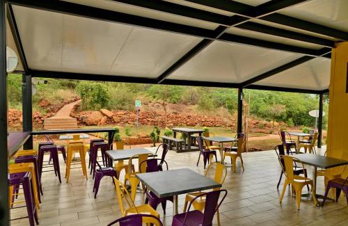 Thohoyandou Hotel | SleepOver Punda Maria Gate