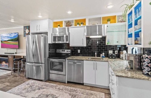 Sunnyside House | Sleeps 30! Denver Rally House w/Game Rooms, Hot Tub, Private Chef & 420 Shuttle